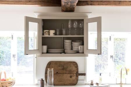 Two Rose Walk Cottage Cotswolds Moreton-in-Marsh Buitenkant foto